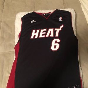 YOUTH Miami Heat LeBron James Jersey